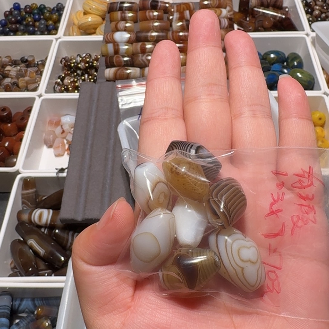 玛瑙/玉髓合金颈饰