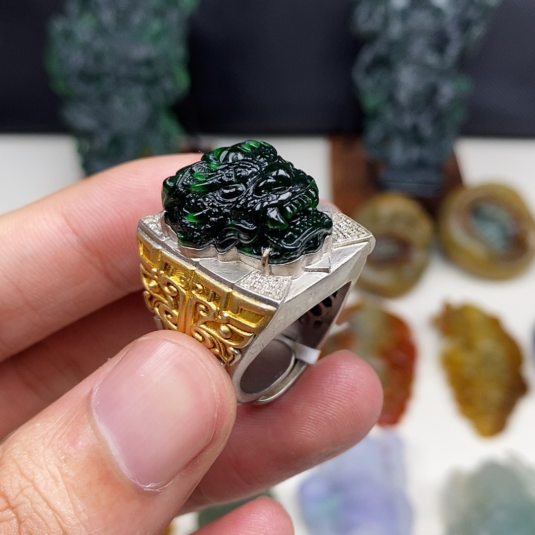 定制翡翠未镶嵌天然翡翠