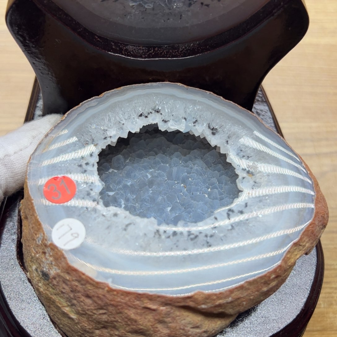 水晶聚宝盆小原皮31未镶嵌