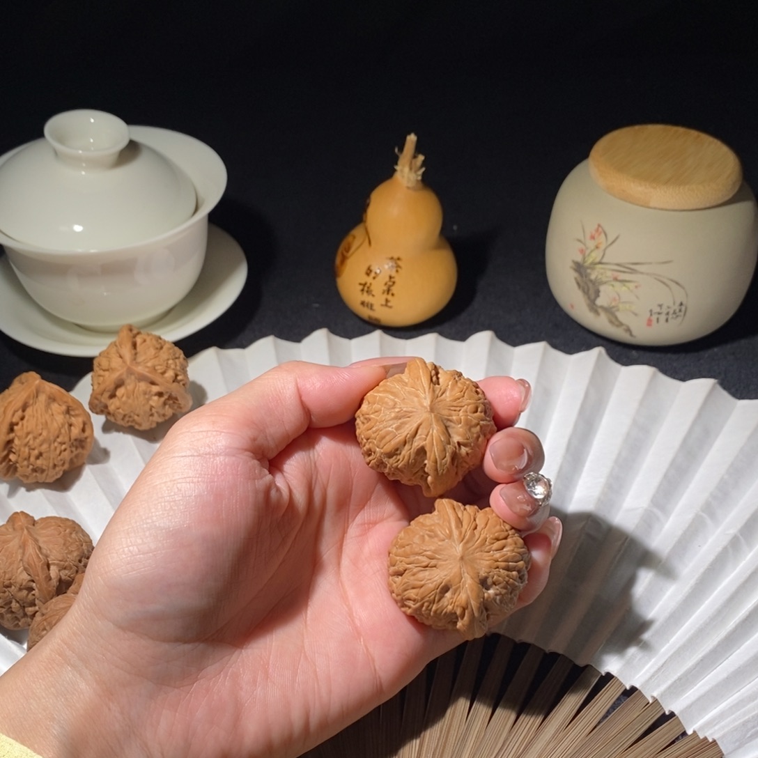 文玩核桃吊坠铁锤37