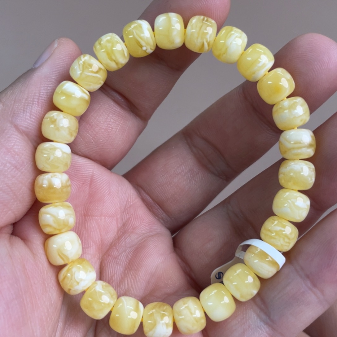 琥珀裸石未镶嵌5180000000