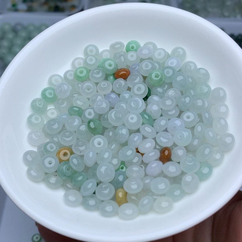 【闪购商品】未镶嵌翡翠手链卡4乘6.7冰鼓珠40颗