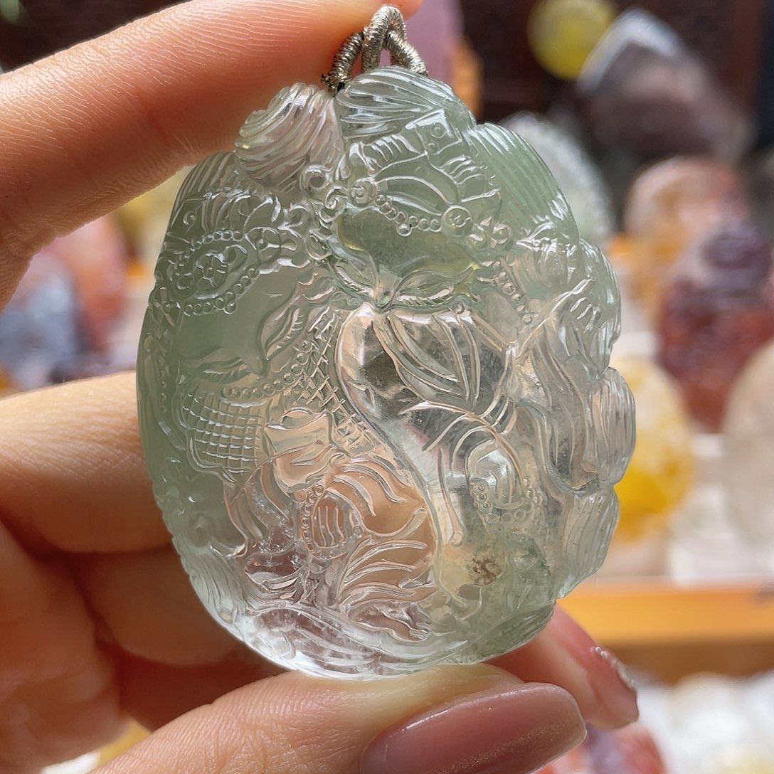 颈饰未镶嵌水晶天然