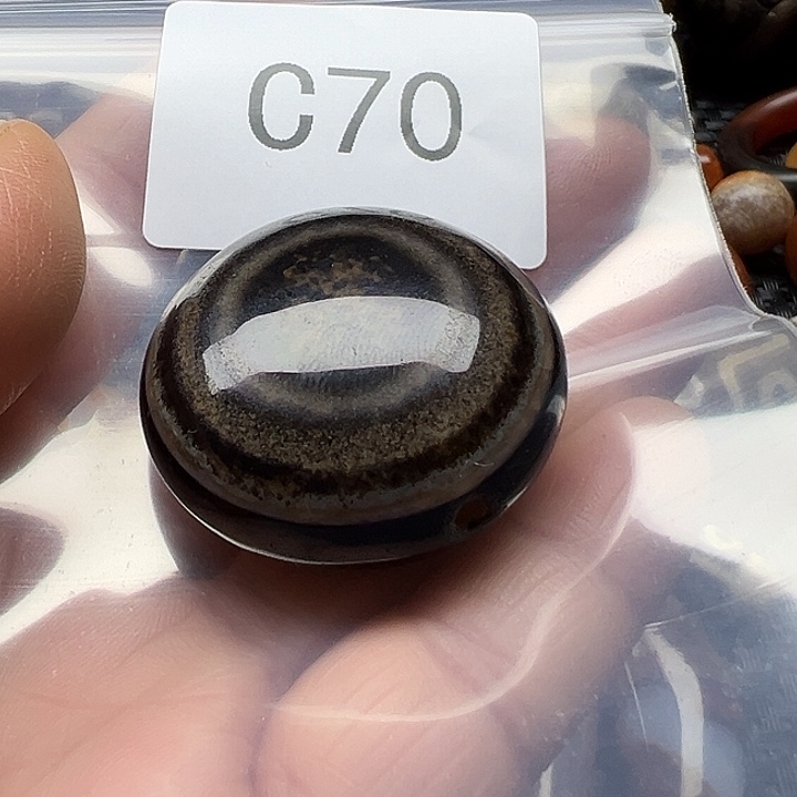 玬***燕玛瑙/玉髓未镶嵌手链