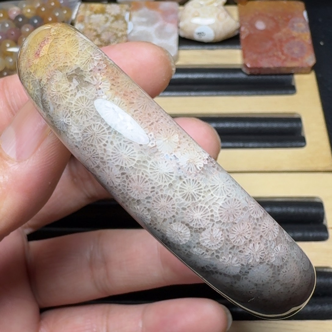 硅化玉纯天然色有机玉石未镶嵌60.5圈口