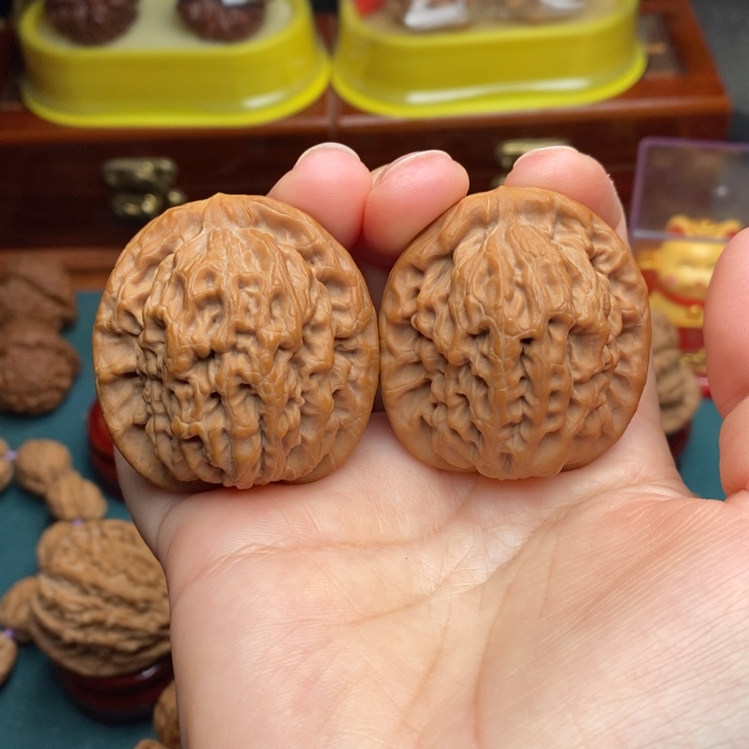 文玩核桃吊坠42金公子