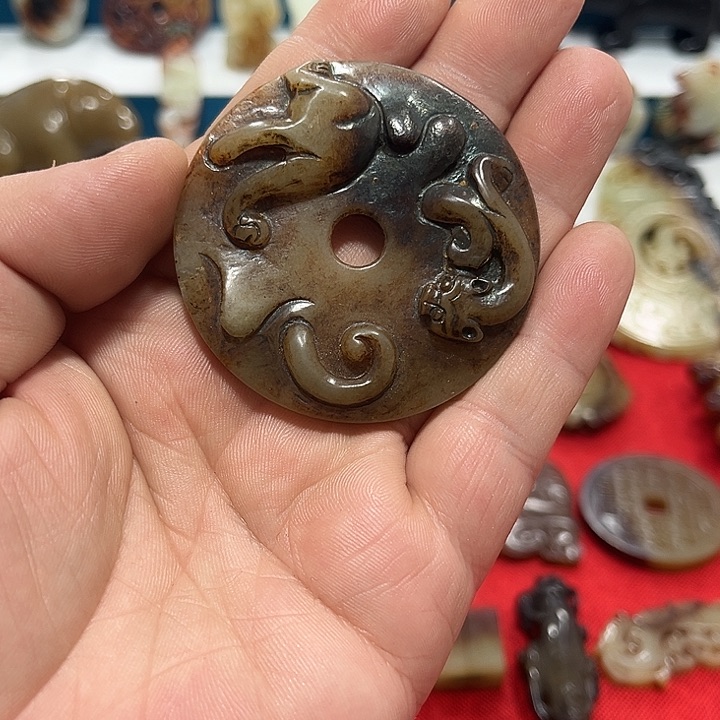 和田玉挂件未镶嵌上*