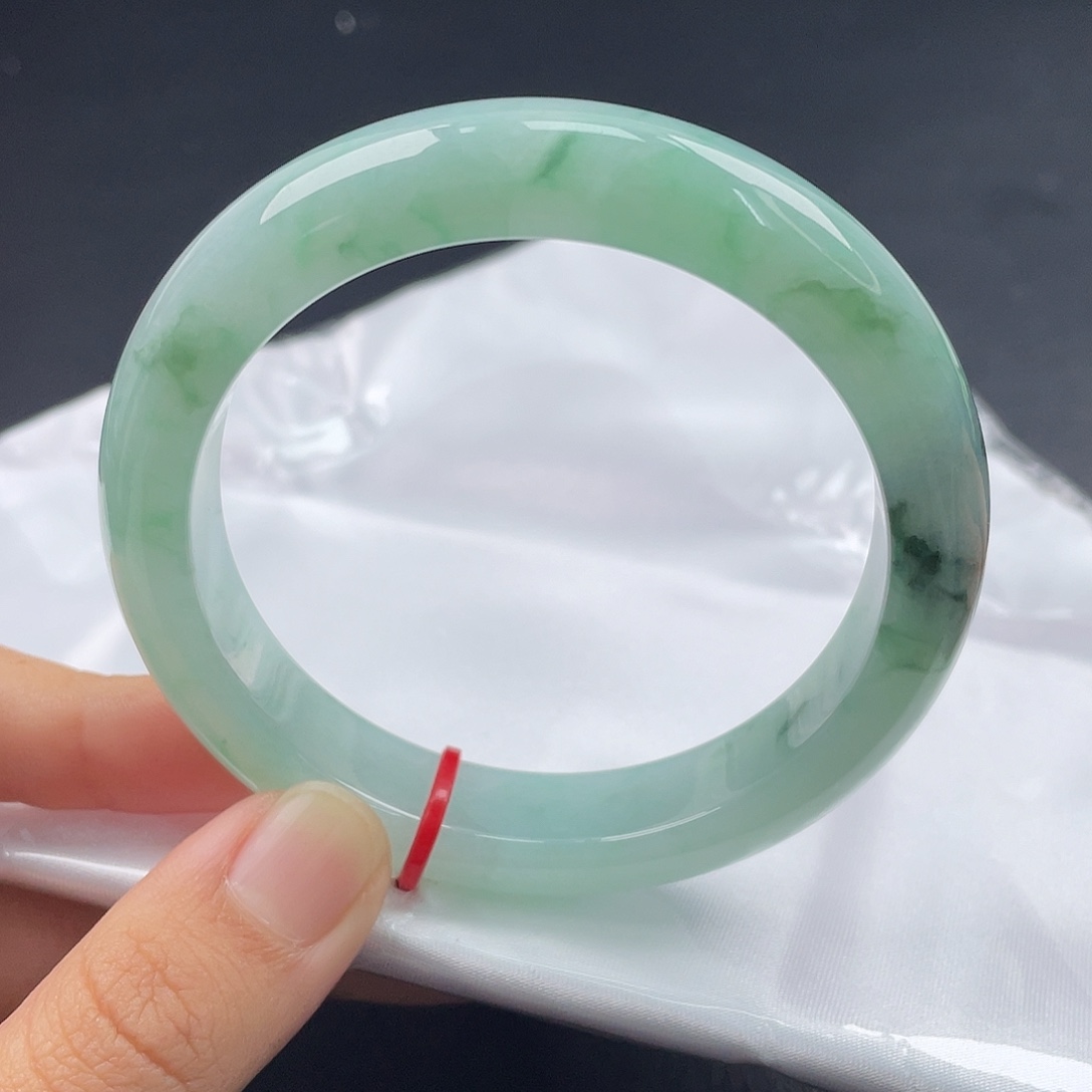 翡翠未镶嵌手镯58正圈