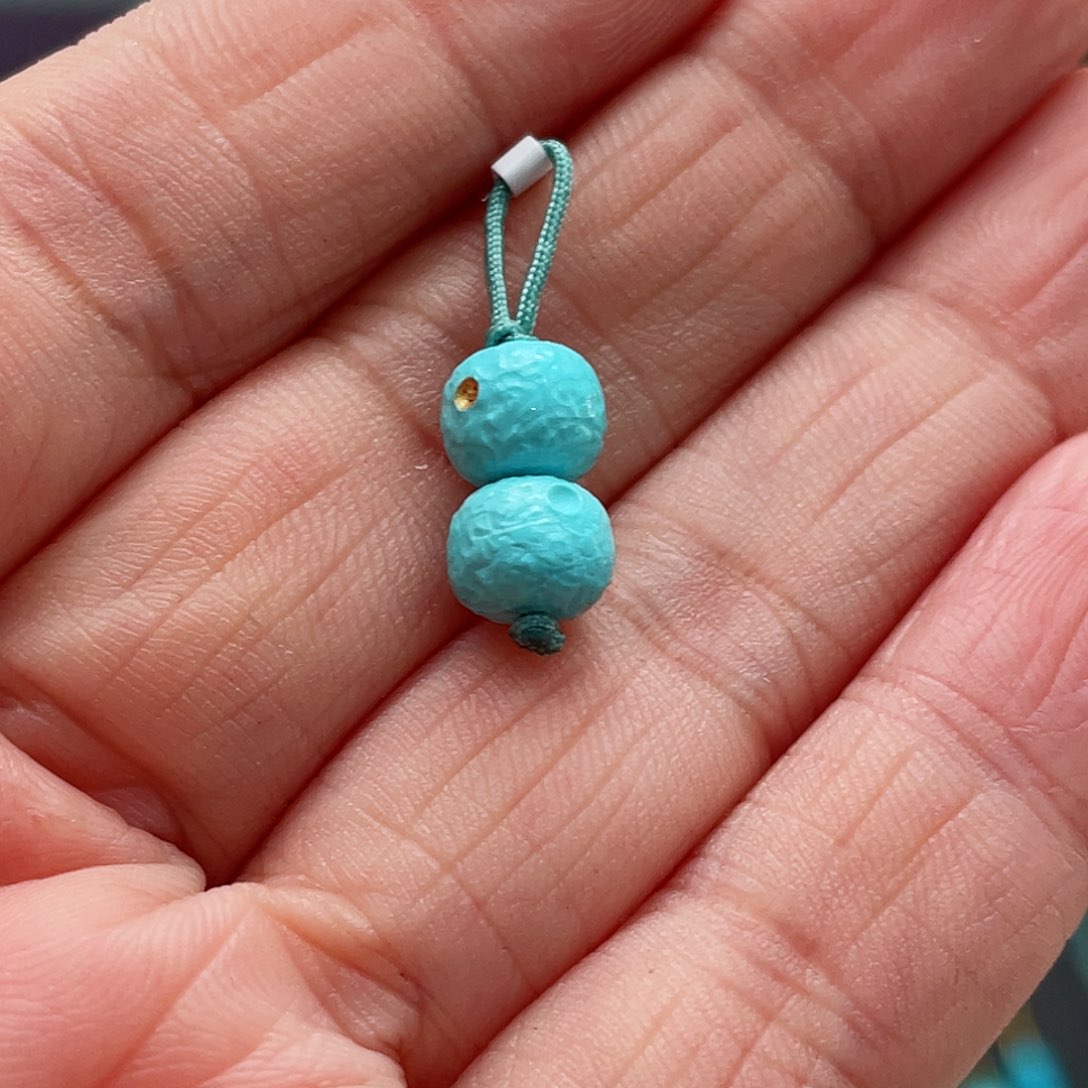 绿松石颈饰未镶嵌