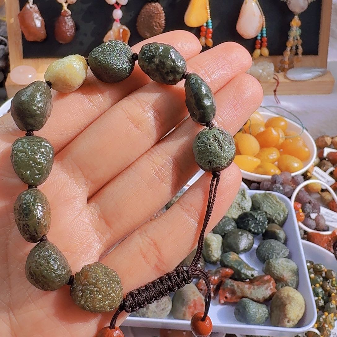 石英石铁合金玛瑙原石精品