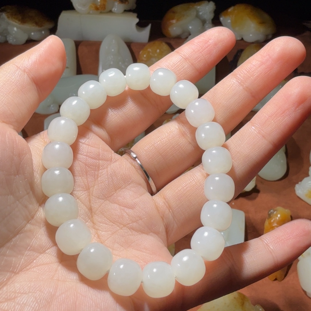 b***n和田玉未镶嵌手链