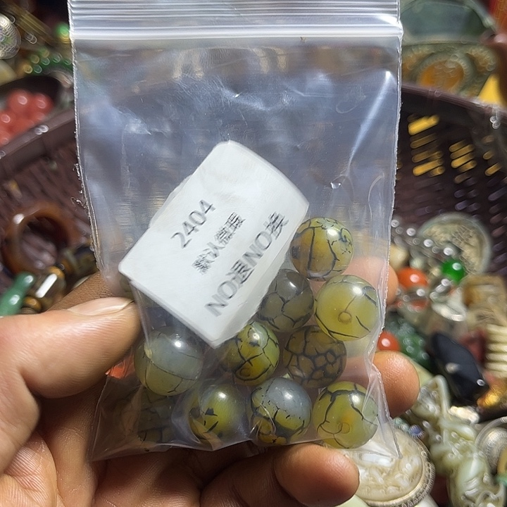 肴***肴菩提籽类工艺品2404