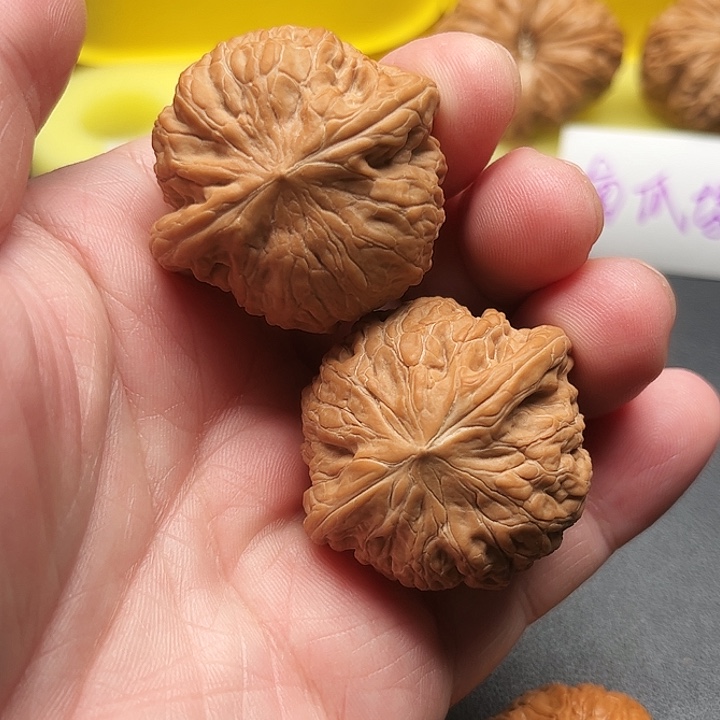 文玩核桃吊坠全品铁锤