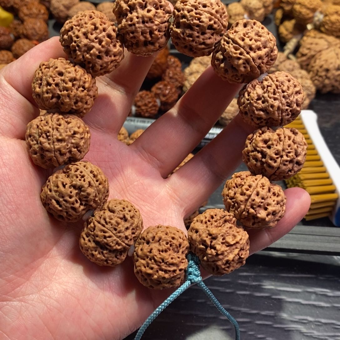 金刚菩提手串蜂窝