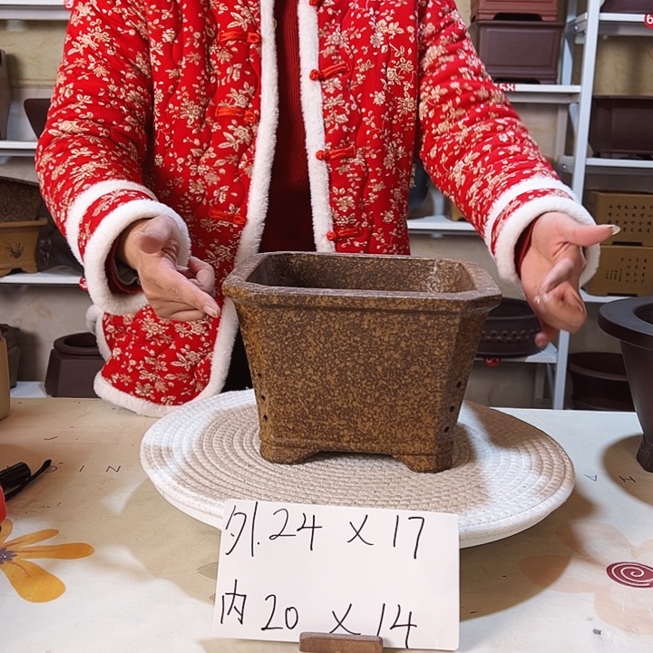 紫砂紫砂花盆呵呵