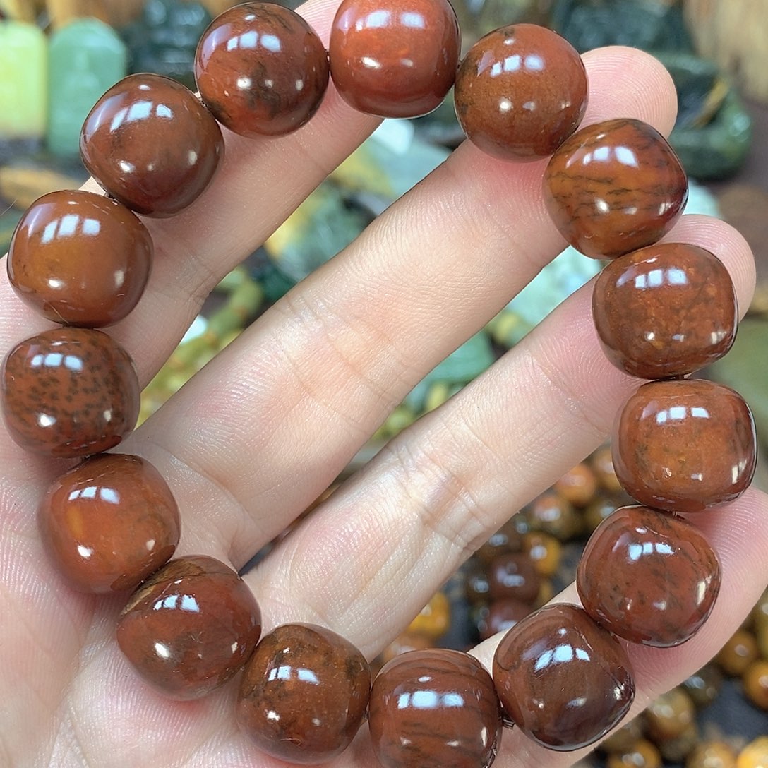 岫岩河磨玉（透闪石质玉）未镶嵌珠宝奇石