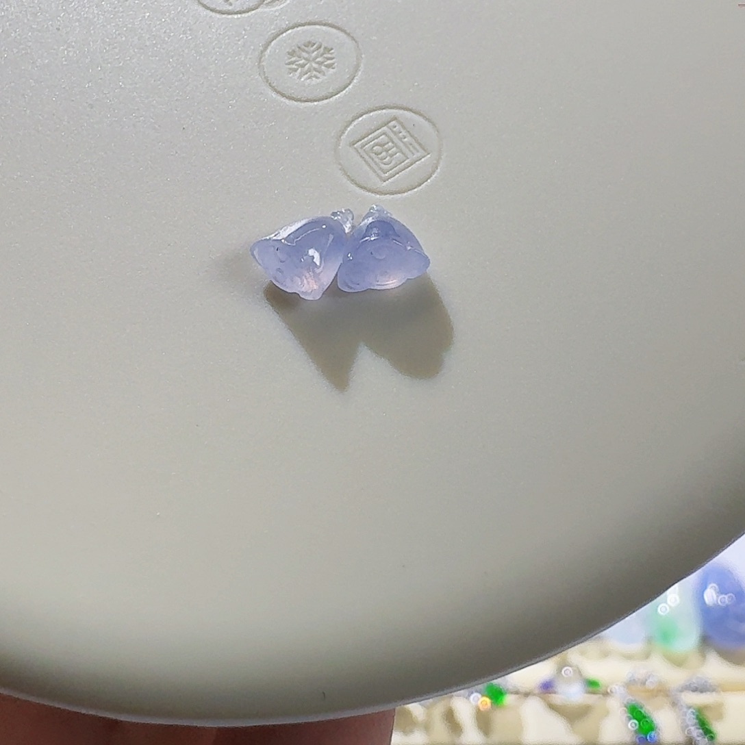 翡翠颈饰未镶嵌莲蓬