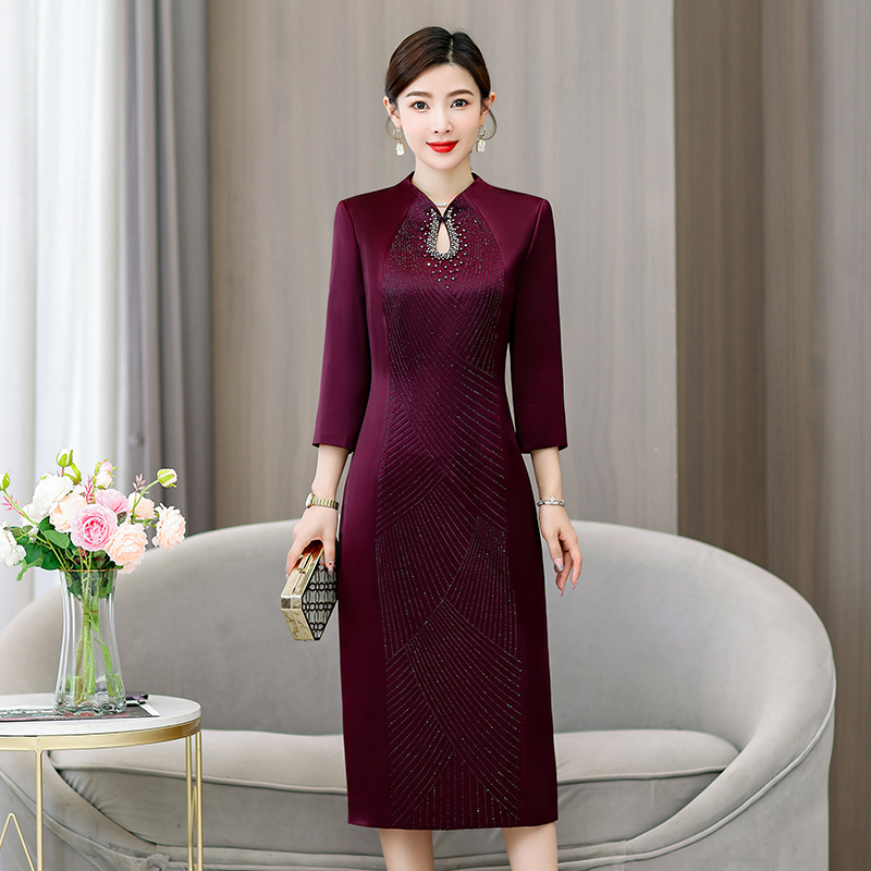 春秋妈妈装连衣裙女旗袍礼服2025年年轻妈妈礼服新款喜婆婆婚宴装