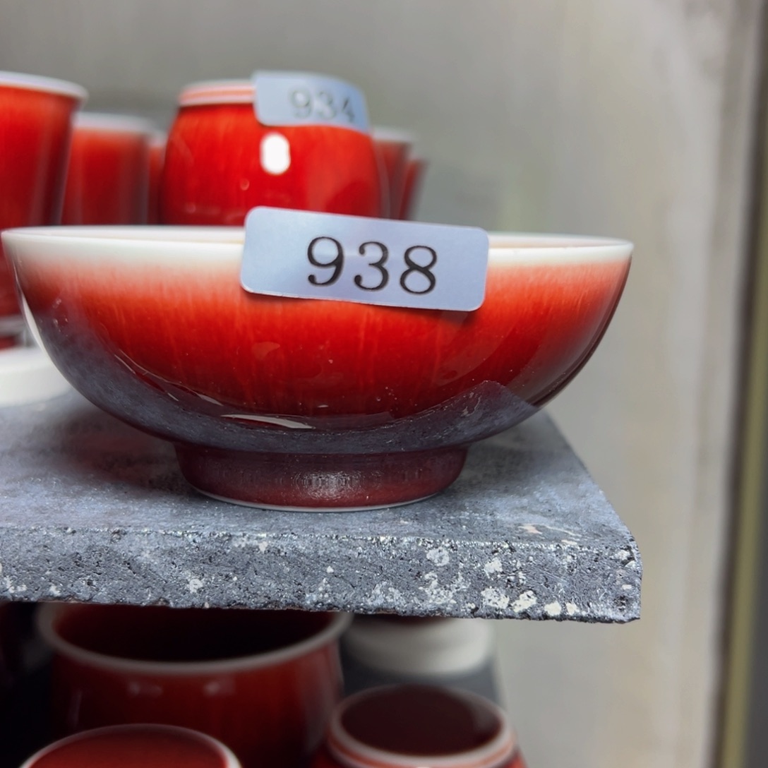 陶景德镇陶瓷郎红微瑕