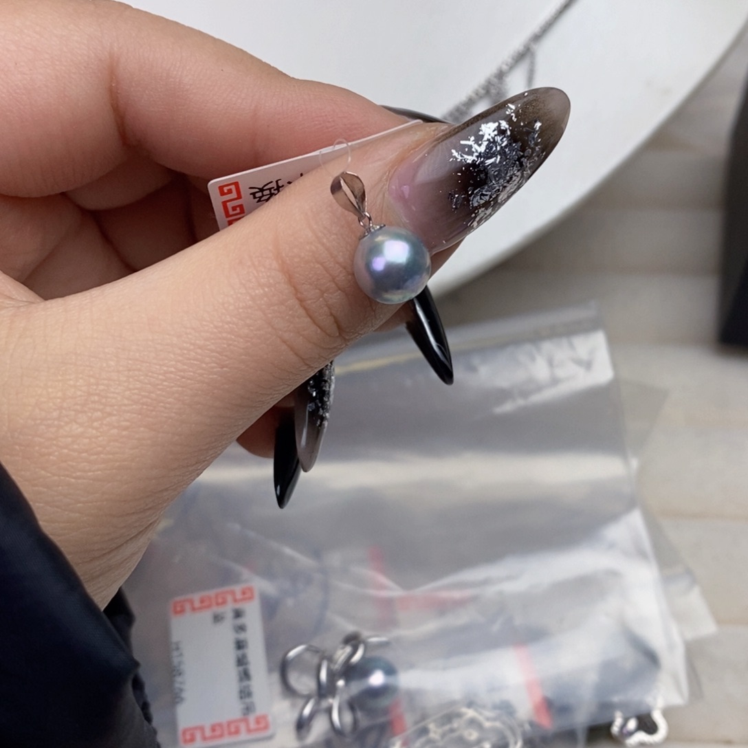 海水珍珠颈饰18K金镶嵌