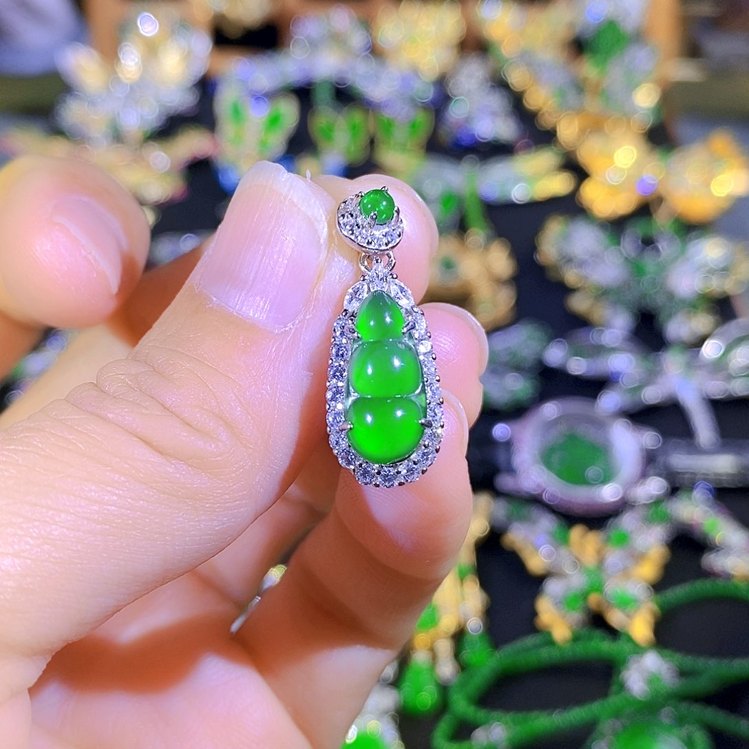 吊坠(不含链)银S925镶嵌翡翠