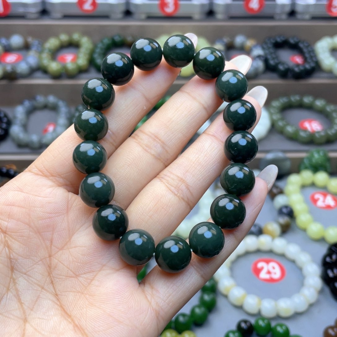 和田玉手串未镶嵌