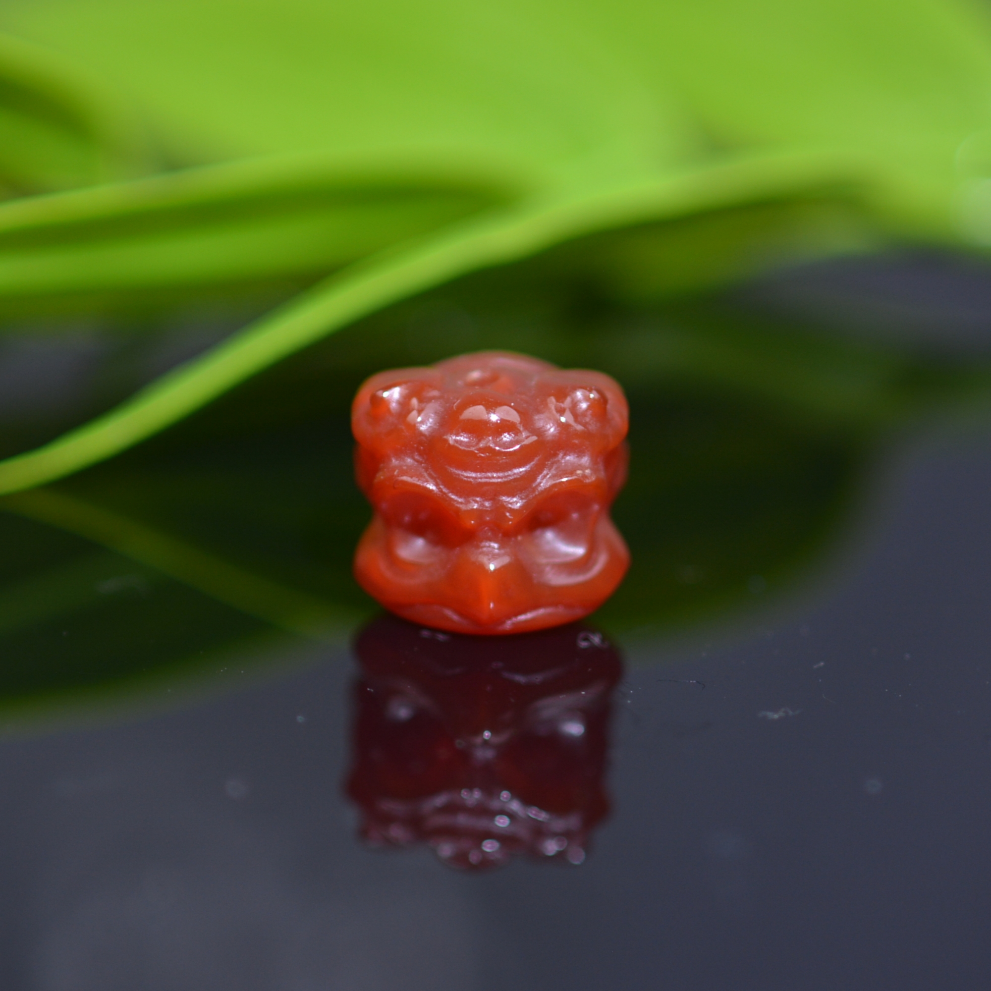 天然原矿无优化红玛瑙满色满肉精工大鹏鸟背云文玩搭配DIY配珠