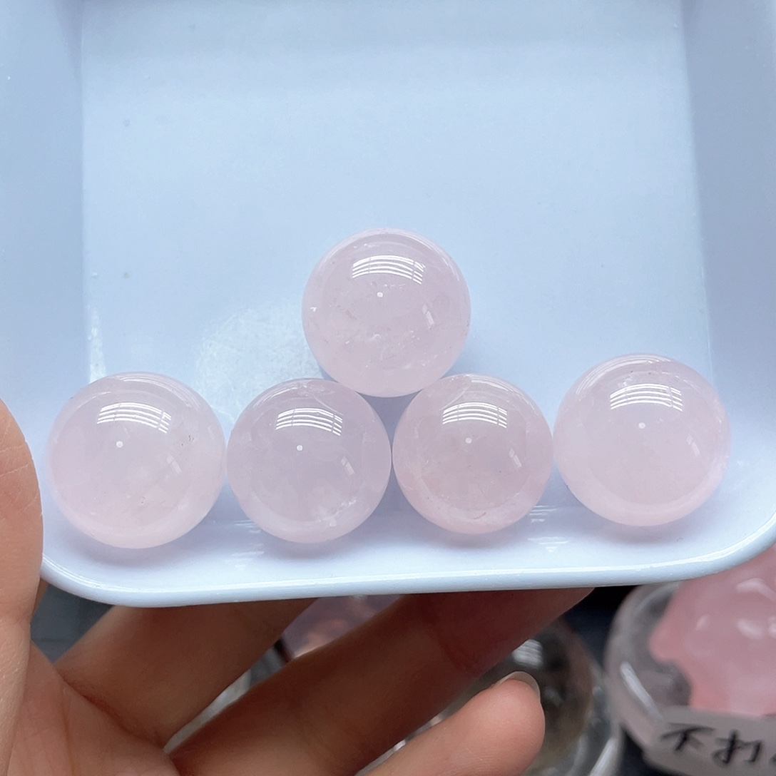 水晶未镶嵌珠宝半成品6粉晶单株