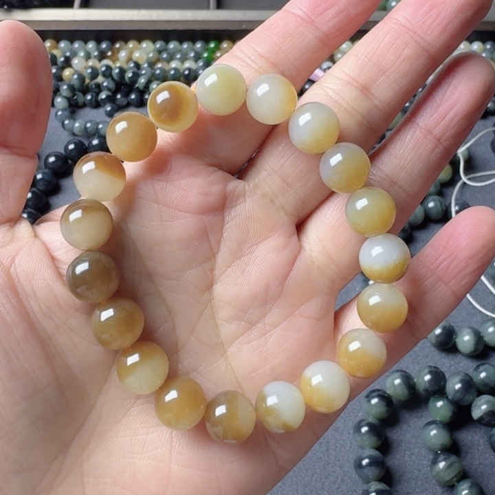 和田玉（糖玉）未镶嵌手链