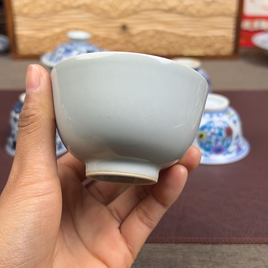 摆件景德镇白胎小客杯