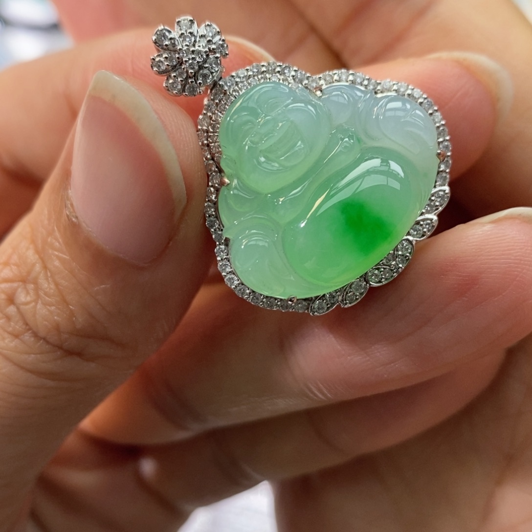 翡翠颈饰18K金镶嵌翡翠88888