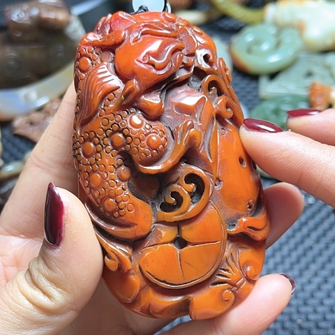 白玉菩提吊坠摆件