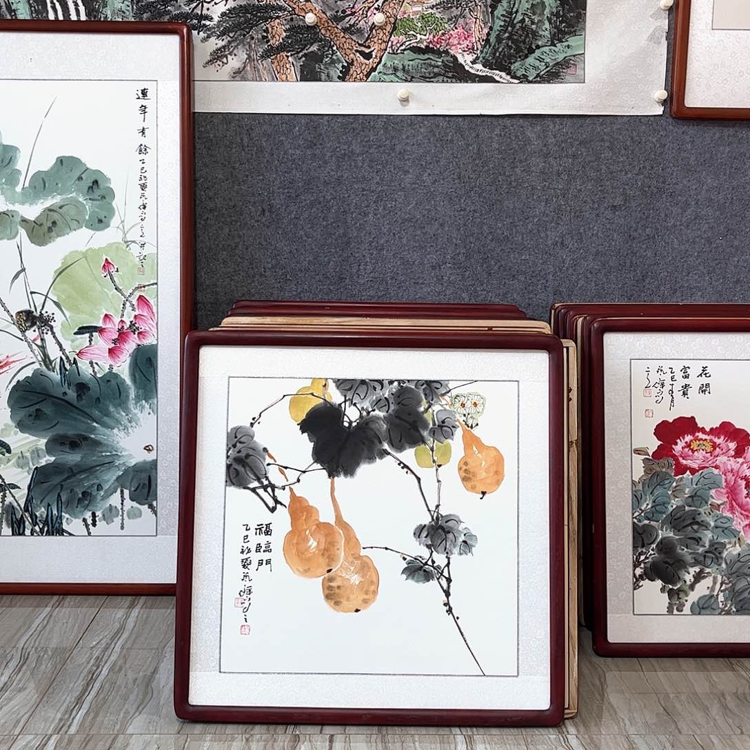 国画书画作品带框63×63厘米