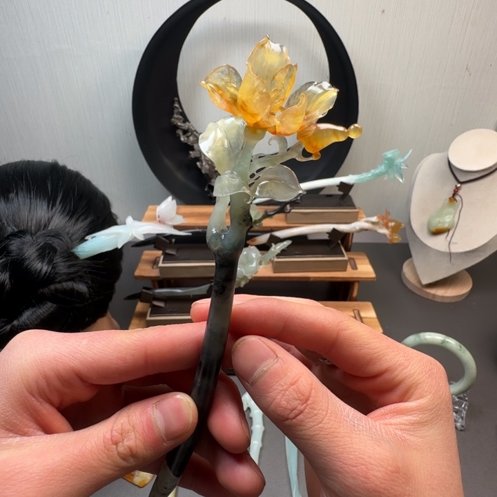 蛇纹石玉未镶嵌发簪