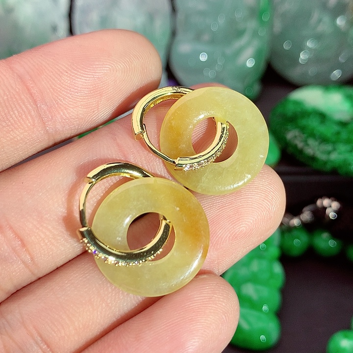 翡翠未镶嵌耳饰A货