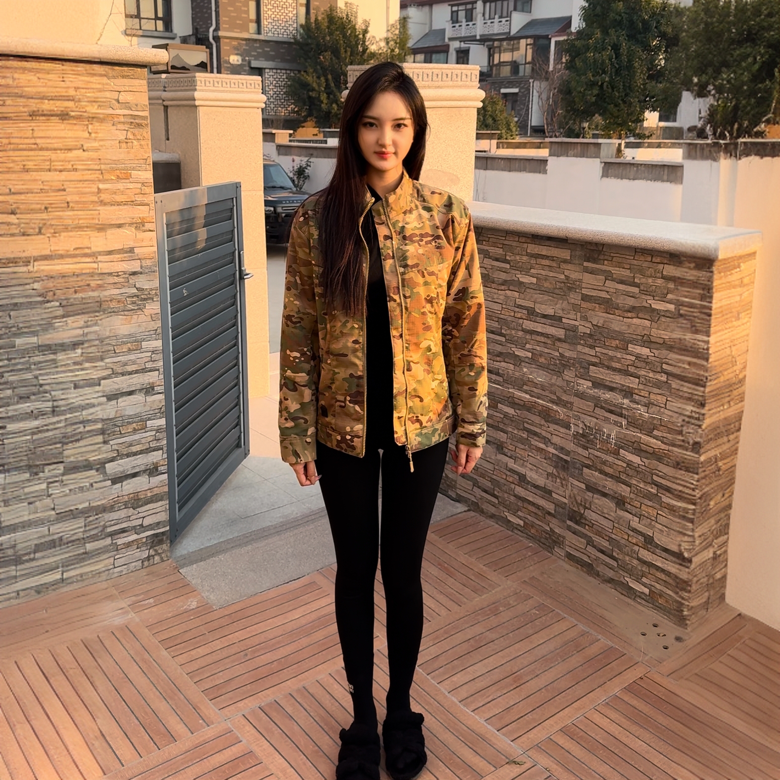 军鸟平替户外机能战术冲锋衣短阔型工装外套夹克迷彩刺客夹克棉衣