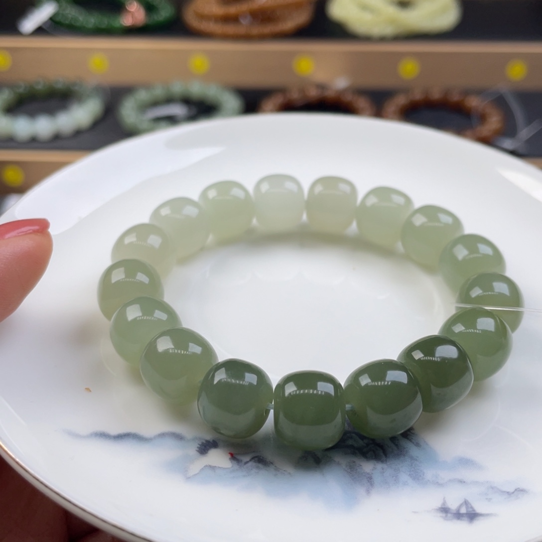 和田玉手串未镶嵌