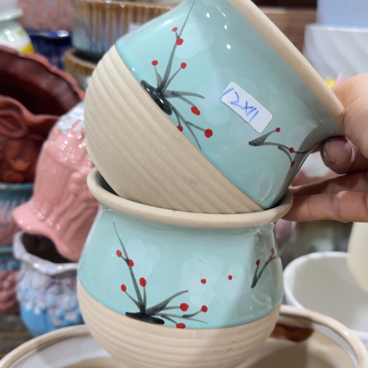 凑9块包邮，有孔，不清楚问客服