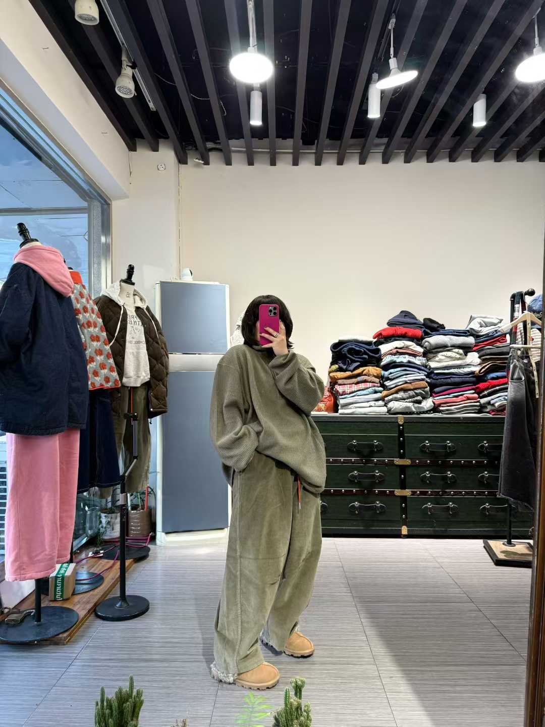 泡菜休闲松紧腰宽松条绒裤（no退）