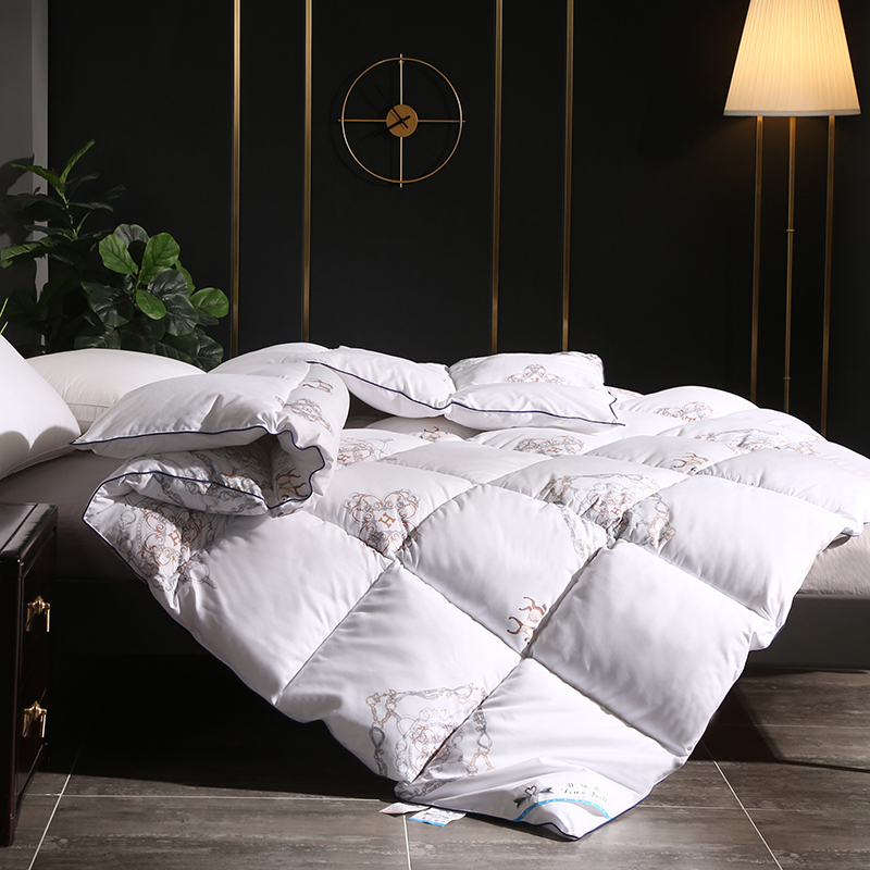 微瑕清仓被芯200*230cm9.5斤爱玛白