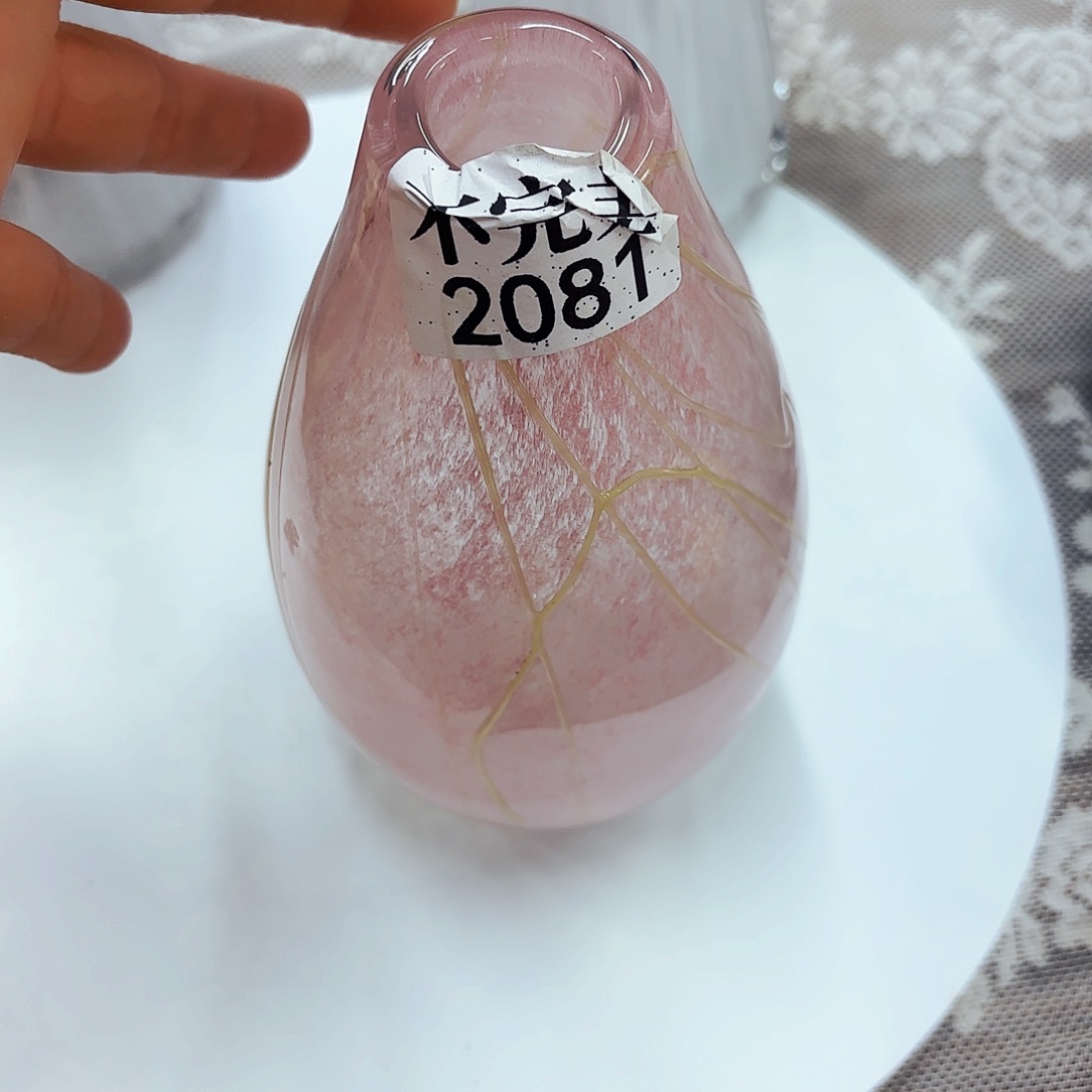 2081 安妮家居花瓶摆件不完美