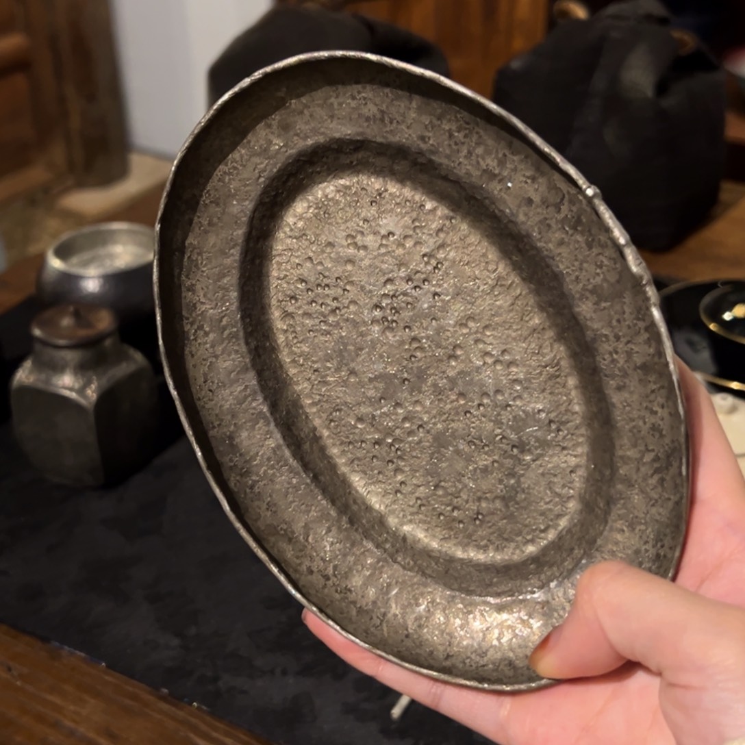 摆件陶瓷。    陶瓷。   