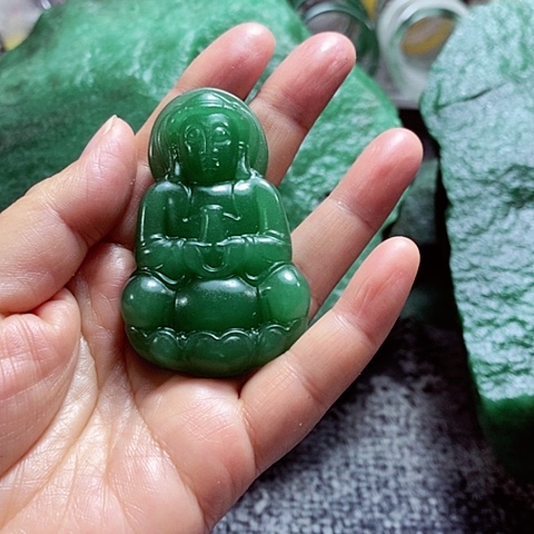 新疆东陵玉挂件观音