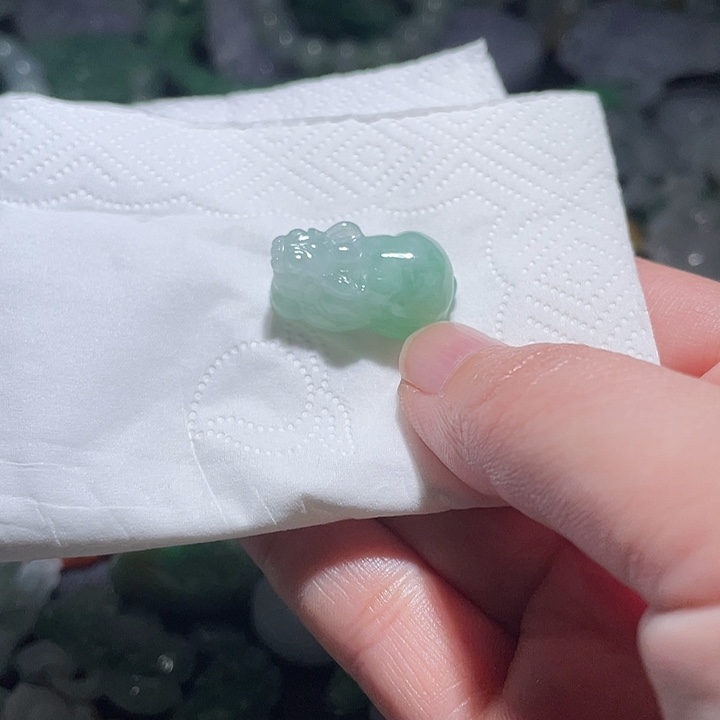 颈饰未镶嵌翡翠天