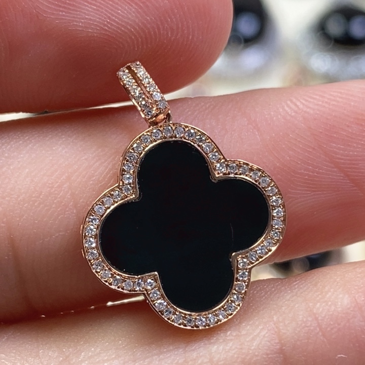 翡翠颈饰18K金镶嵌缅甸天然翡翠墨翠