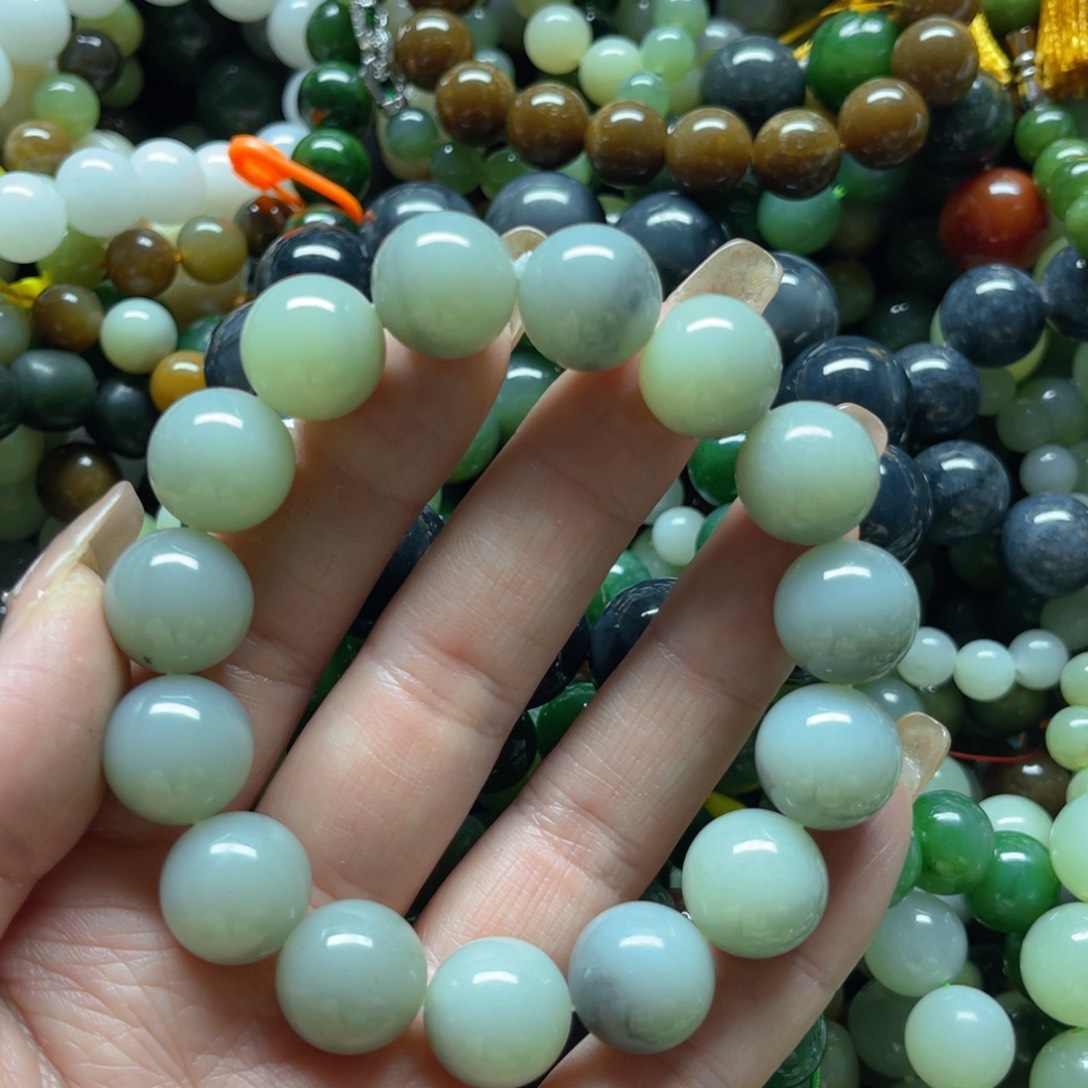 和田玉手链未镶嵌