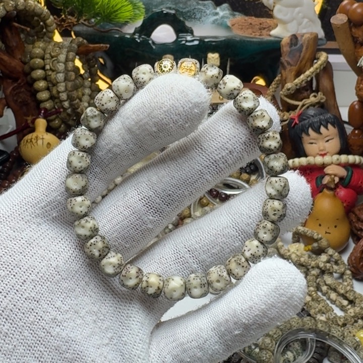 星月菩提手串8号车尺寸8.7石玉双标无相单圈