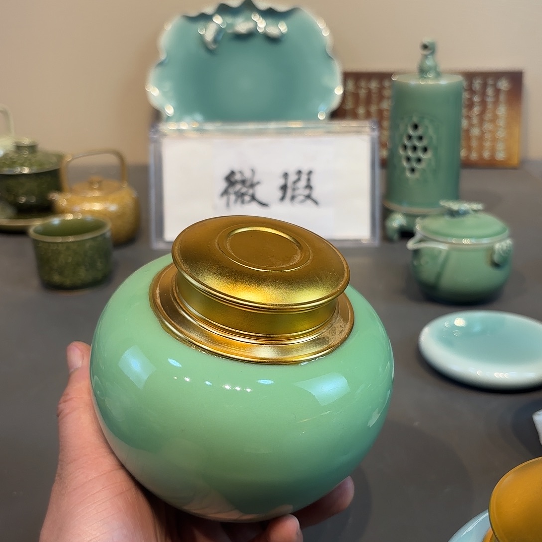 瓷片龙泉青瓷福利青瓷