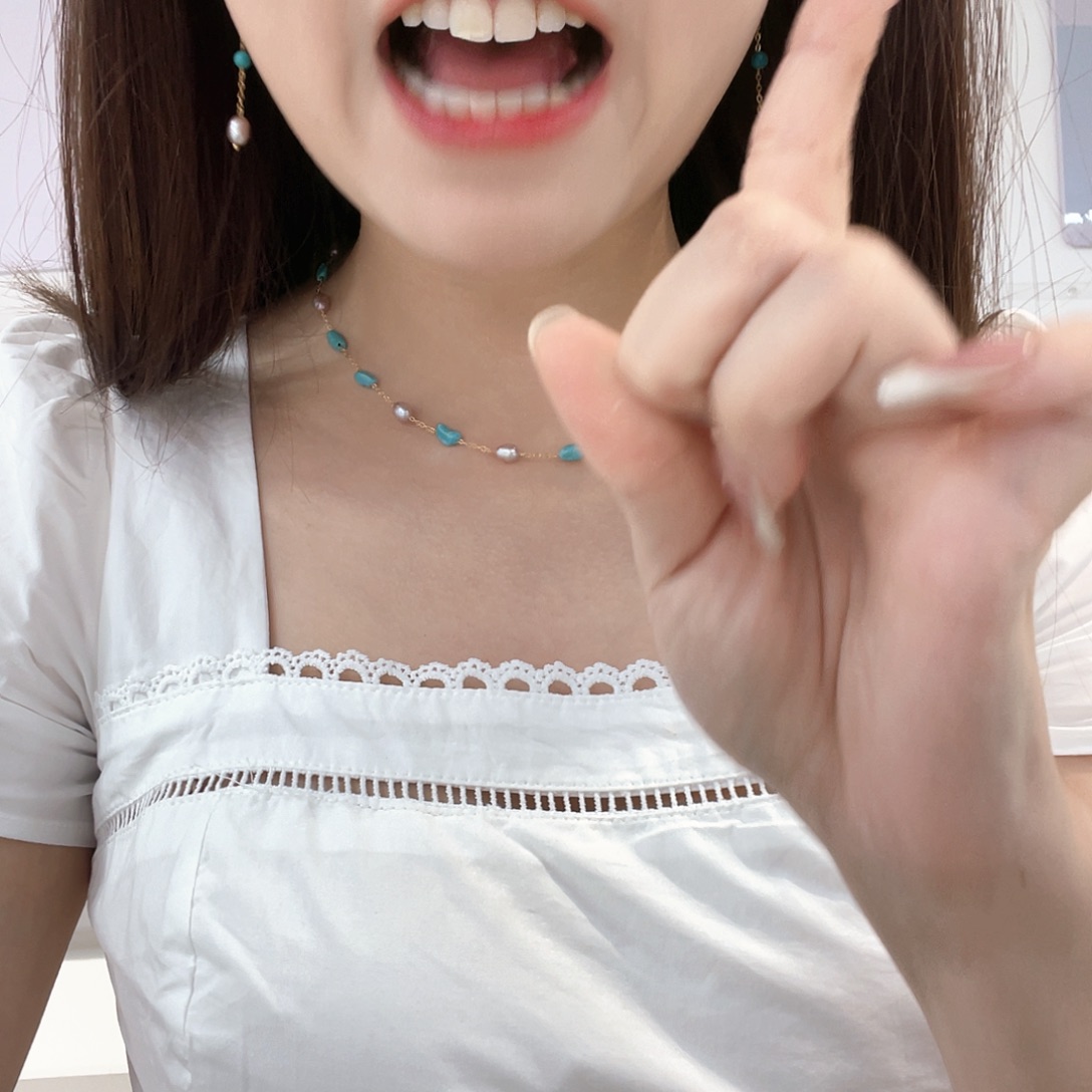 绿松石未镶嵌颈饰发货一件