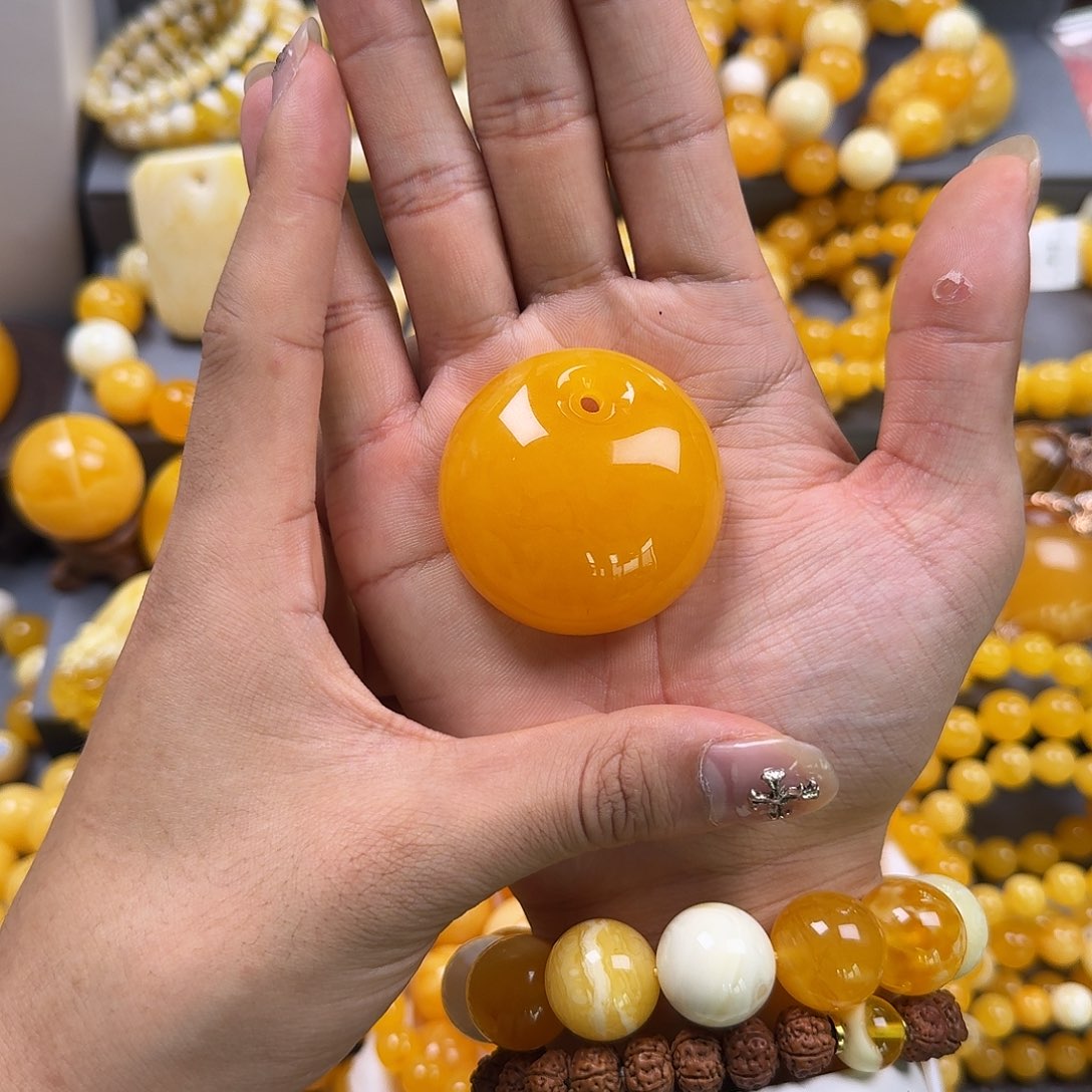 琥珀珠宝奇石未镶嵌公主扣